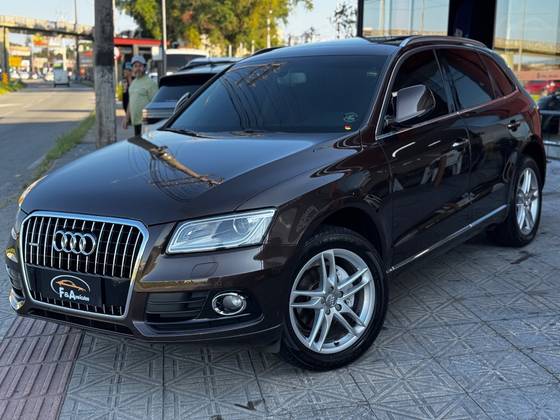 AUDI Q5 2.0 TFSI AMBIENTE 16V 225CV GASOLINA 4P AUTOMÁTICO AUDI Q5 2.0 TFSI AMBIENTE 16V 225CV GASOLINA 4P AUTOMÁTICO